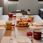 Corte Masnate Grigio By Lovecomo Feriehus *